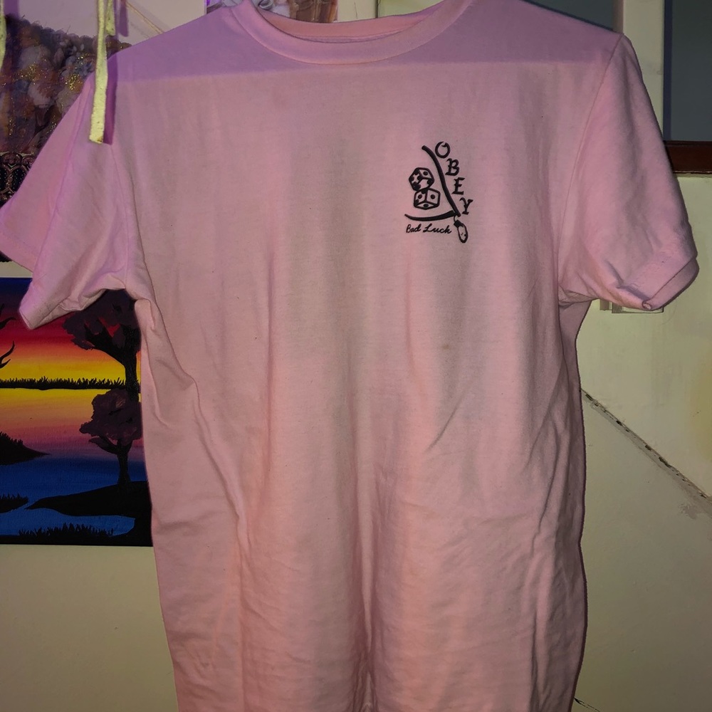 Obey T
